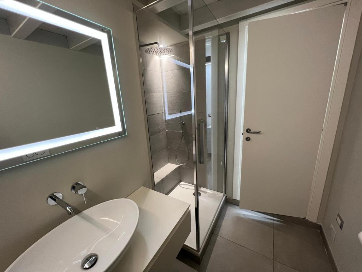 Blue Diamond Como Apartment Luaran gambar